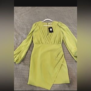 Fashion Nova dress never used